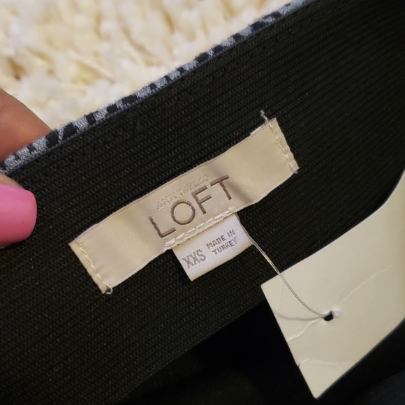 Ann Taylor Loft grey and black mini skirt - Picture 4 of 7